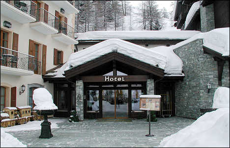 Riffelalp Hotel in Mountains